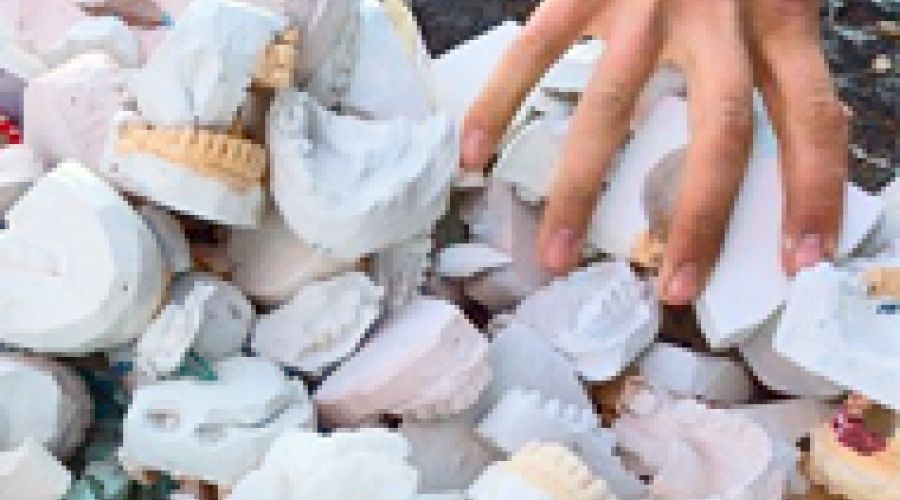 Александр Карлин о «городе, над которым смеются»