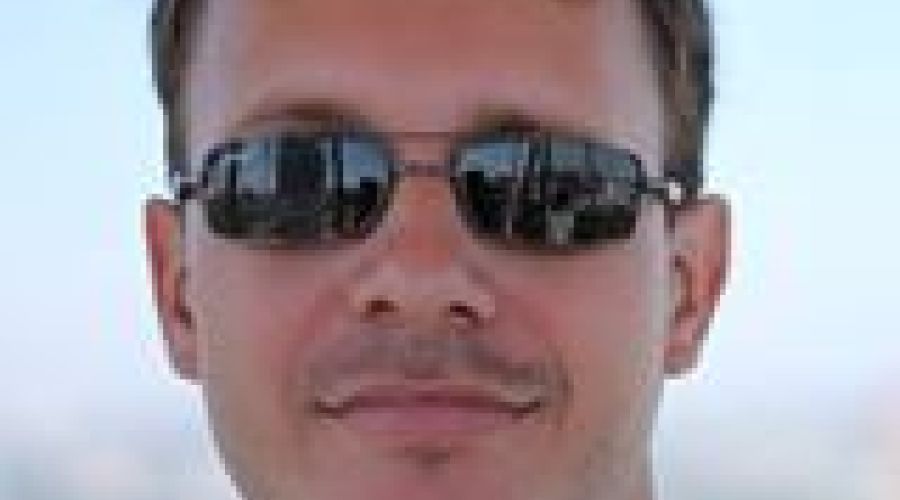 Эсэры - руки прочь от Индустриального района!