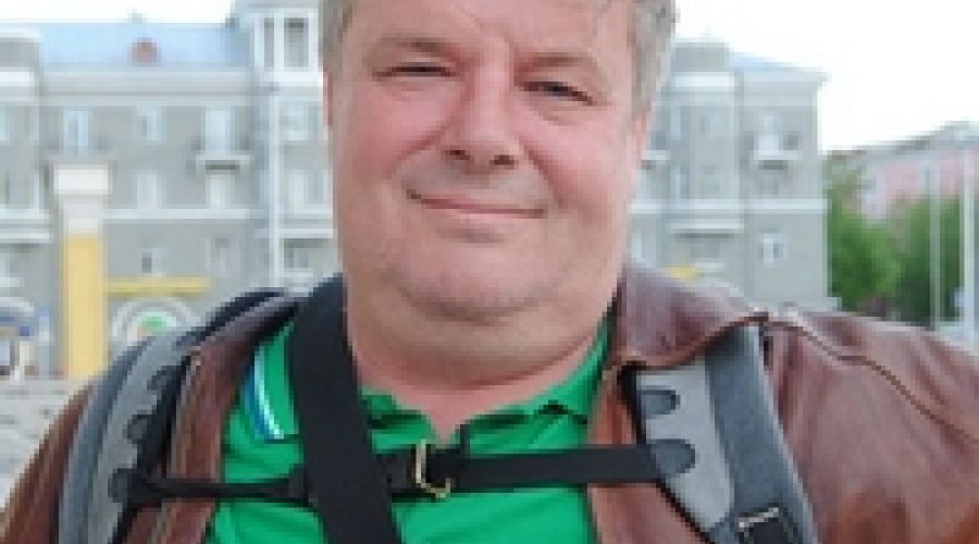 Между Молотовым и наковальней