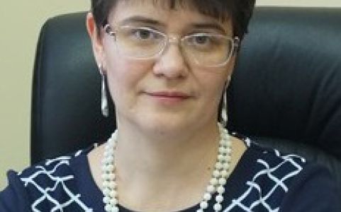 Кира Шутова