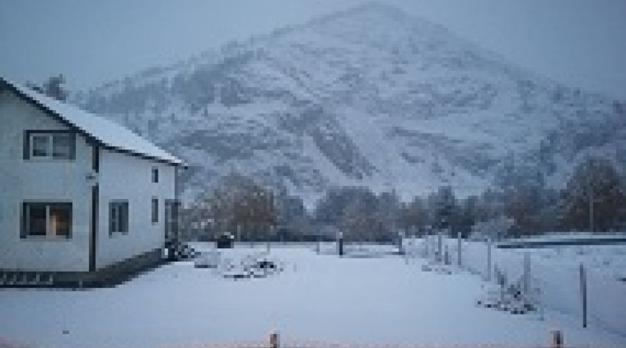 Октябрьские сугробы