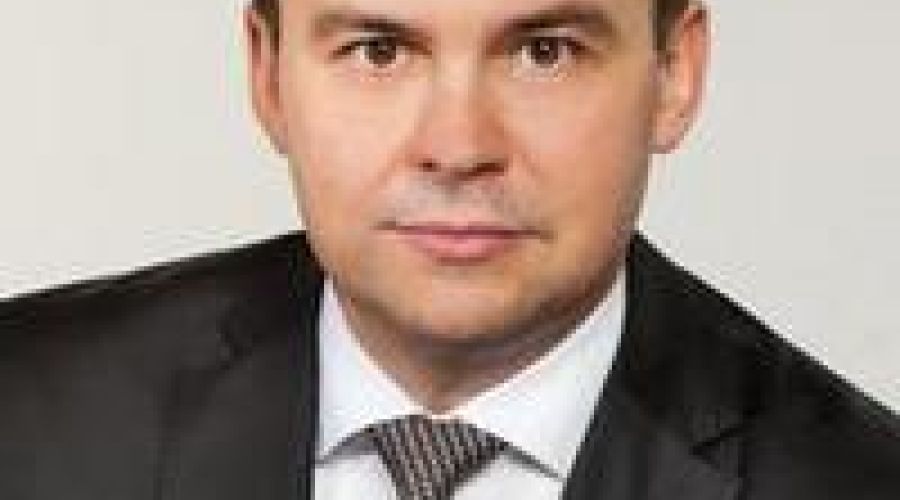 «Люди сейчас остро реагируют на политическое давление»