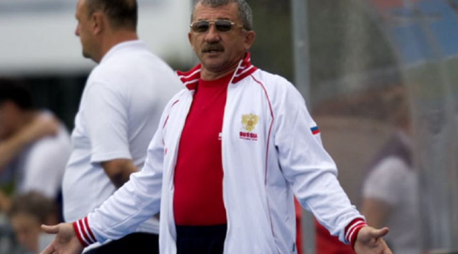 Главный тренер барнаульских хоккеисток в растерянности