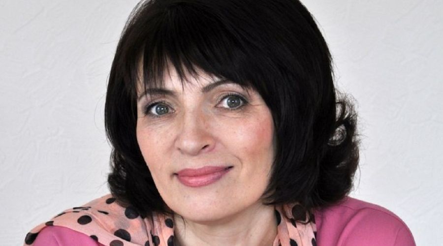 Руководитель отделения РДФ Оксана Овчинникова благодарит всех за помощь