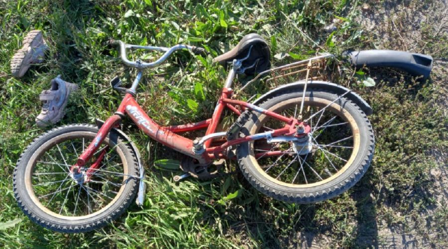 Велосипед одной из девочек