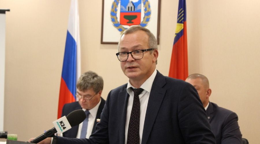 Делегация кабмина Алтайского края поставила точку роста в Камне-на-Оби