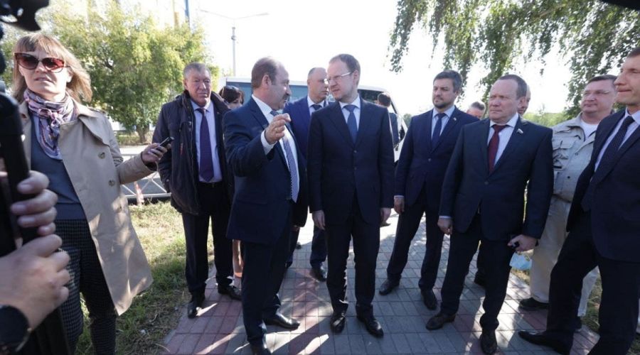 Рубцовчане закапывают убитые дороги в ожидании нового бюджетного «правила» на 200 млн рублей