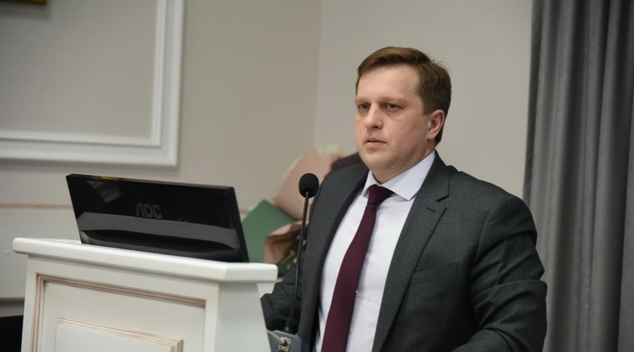 Дмитрий Попов