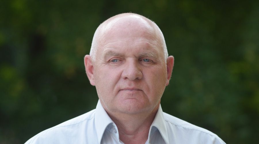 Барнаульский оппозиционер Виктор Рау сбежал в Грузию с внуком по политическим причинам