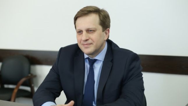 Дмитрий Попов