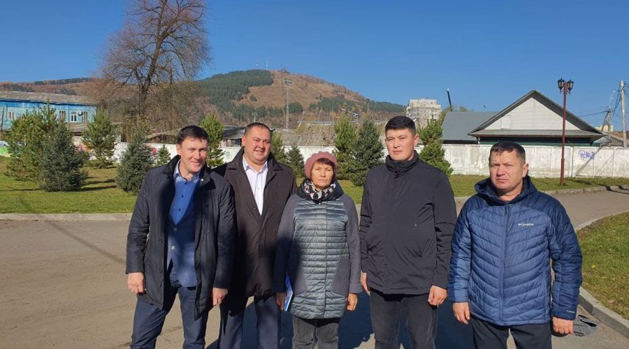 Коллеги-депутаты<span style=