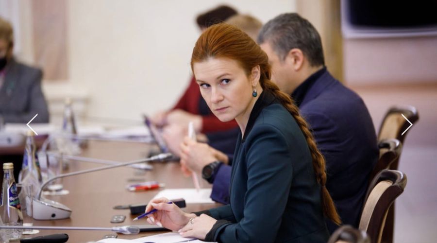 «Сегодня постит котиков, а завтра - призыв на митинг»: алтайская «шпионка» Бутина призвала «клеймить» иноагентов