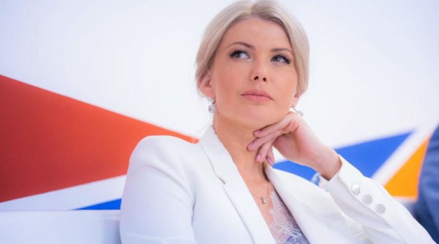 Марина Ракова